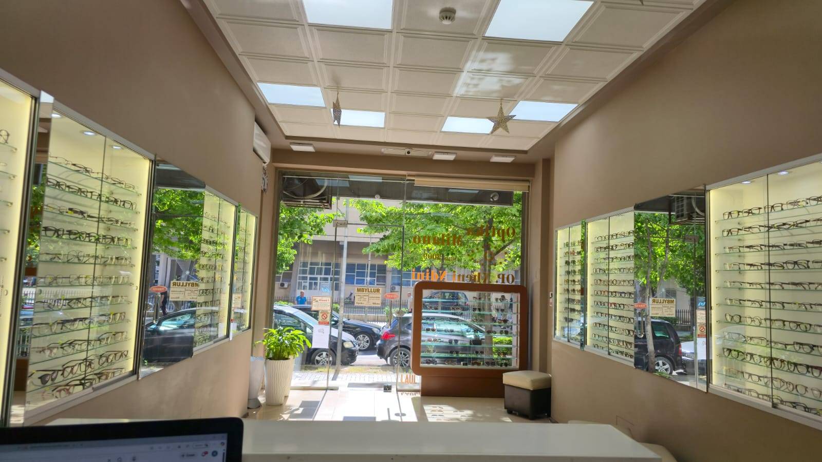 Optika Milano daytime